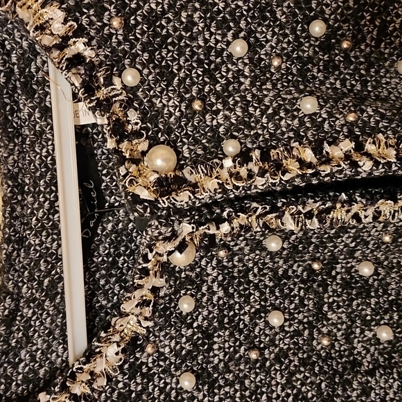 Top - Picture 3 of 7